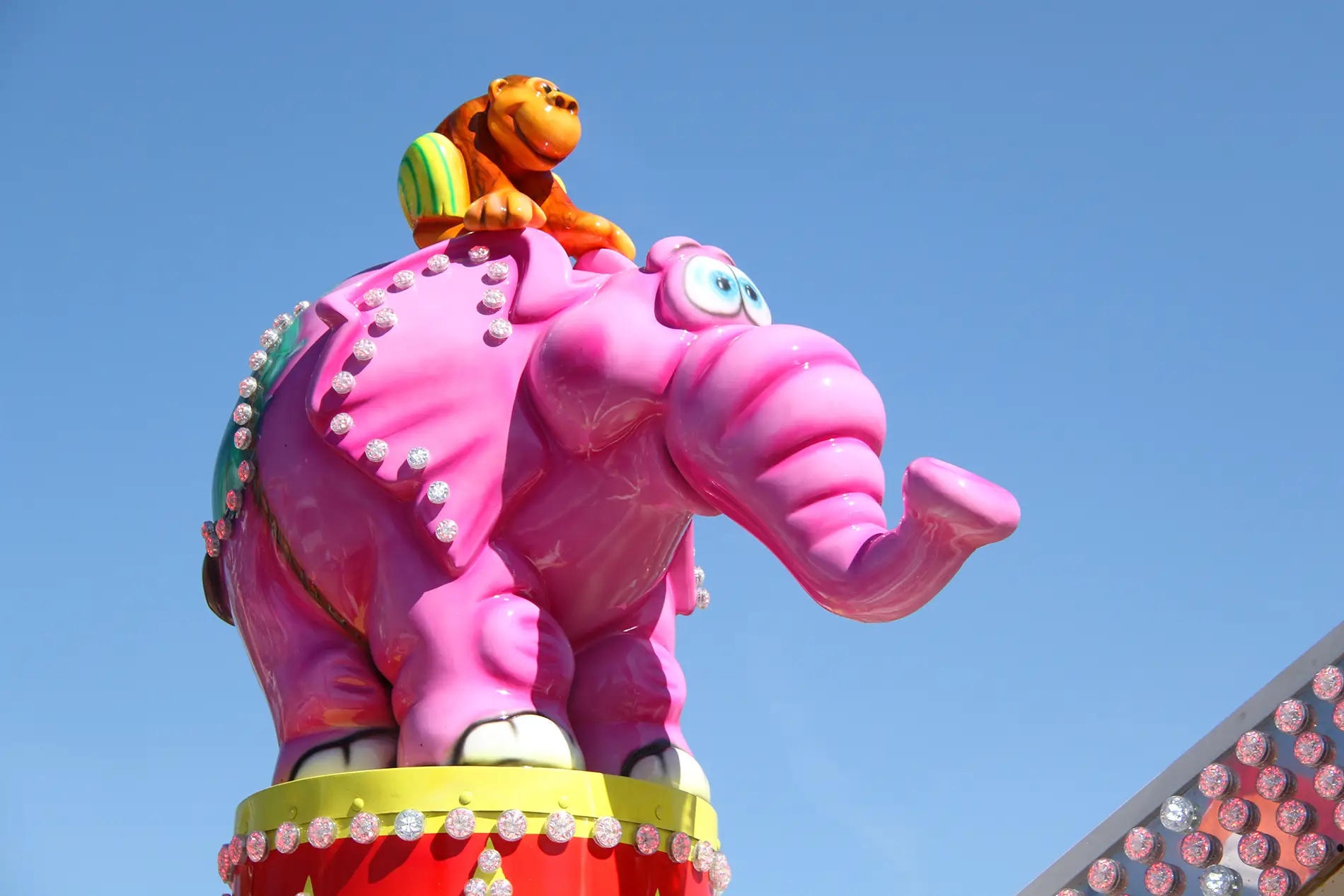 The Flying Dumbo